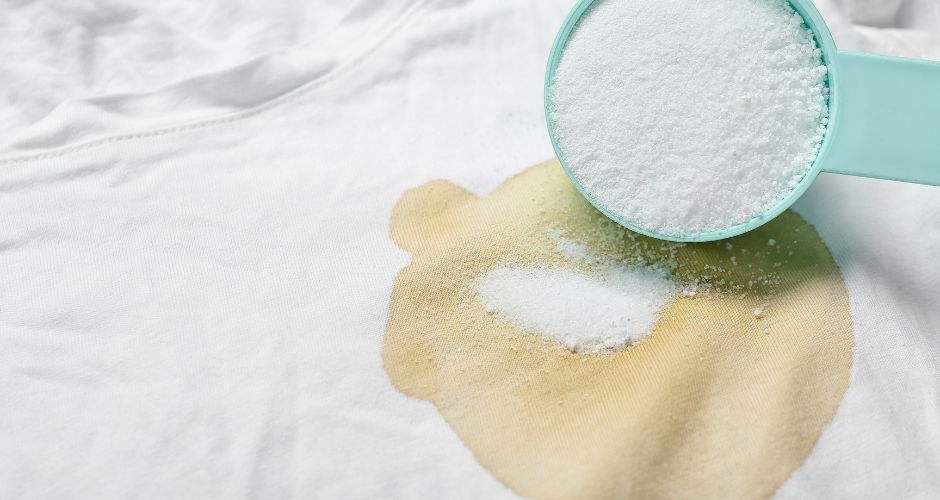 How to Remove Grease Stains from Clothes Cornstarch