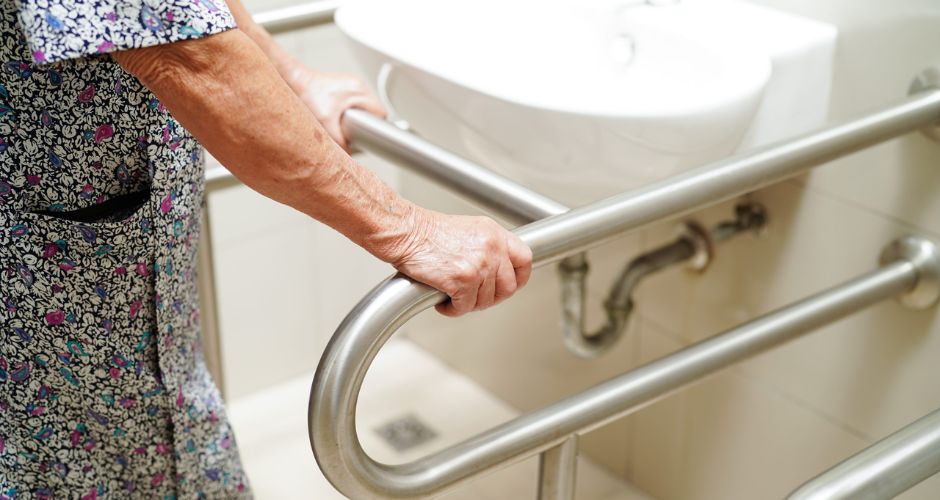 Top 10 Must-Have Aging-in-Place Home Modifications for Seniors