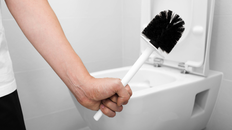 How to Clean Toilet Brushes (Yes, You Should!)