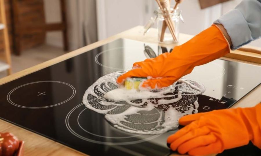 How to Clean a Burnt Electric Stove Top